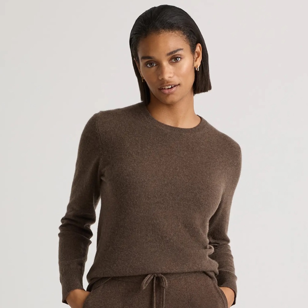 Quince Mongolian cashmere crew neck sweater L